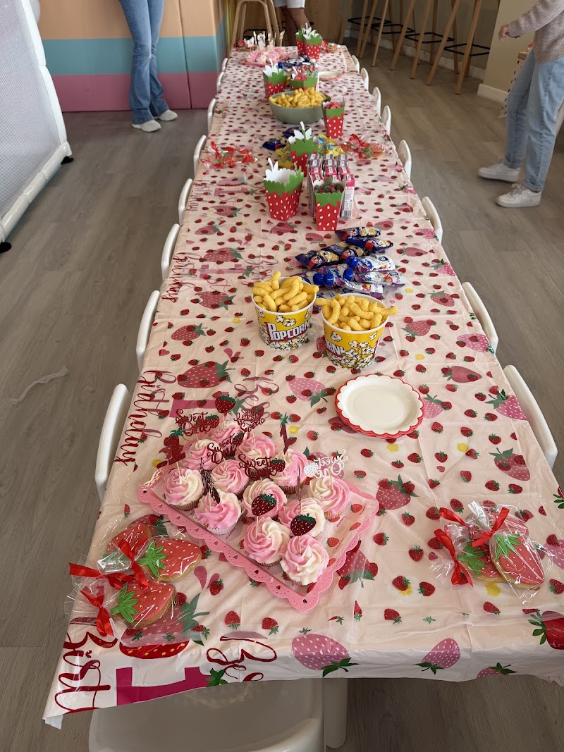 Play Cafe by Alchemy — photo 2