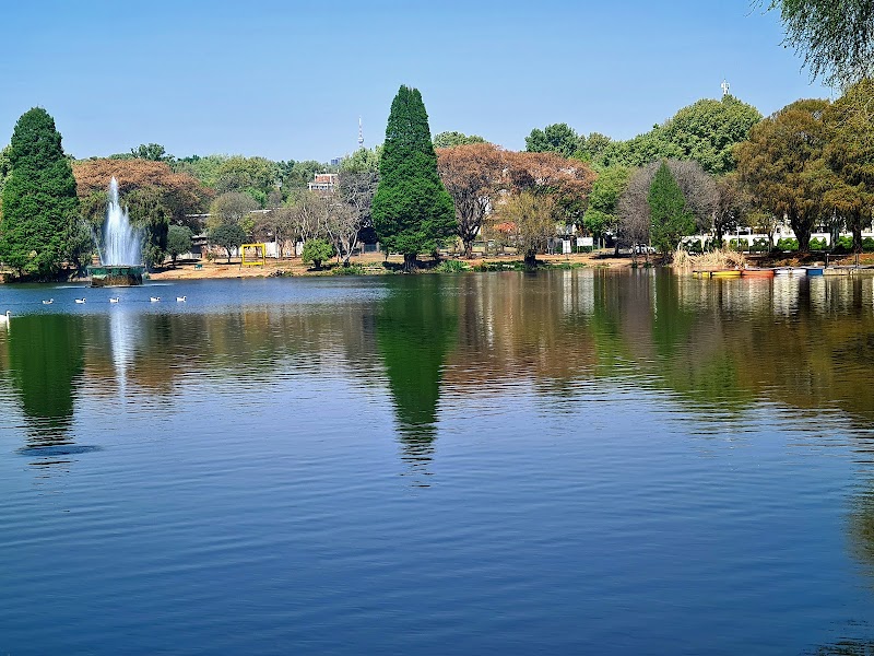 Zoo Lake — photo 1